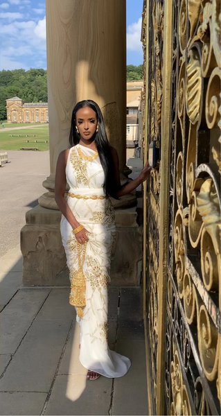 Free Home Delivery Somalian Women Bridal Embroidery Gold Stone Beaded White Bridal Dirac Set With Hand Bag