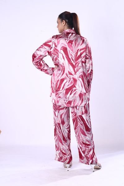 Eye-Catching Leaf Print Design Glossy Shine Pink And White Co-Ord Set