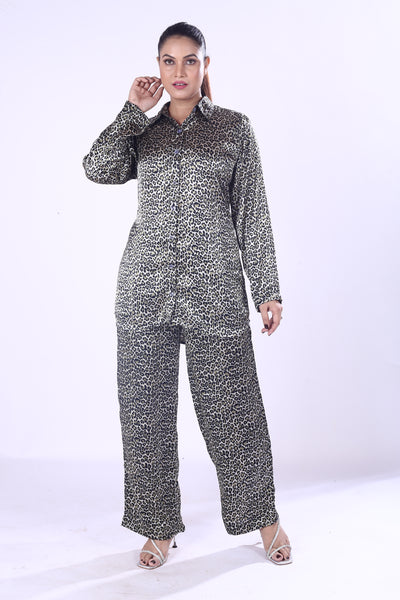 Evening Loungewear Style This Satin Co-Ord Set With Matching The Smooth Glossy Texture